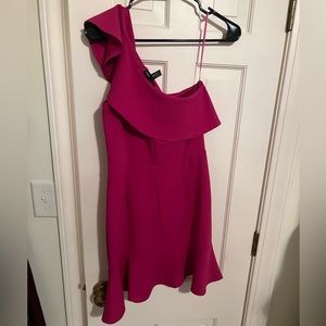 One shoulder pink dress